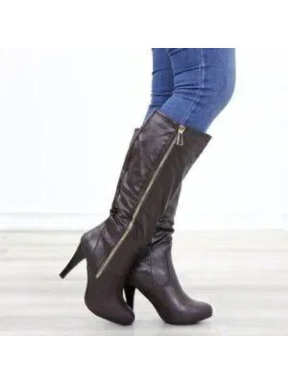 Women’s Reneeze Brown Faux Leather Heel Boots Size 10 US!